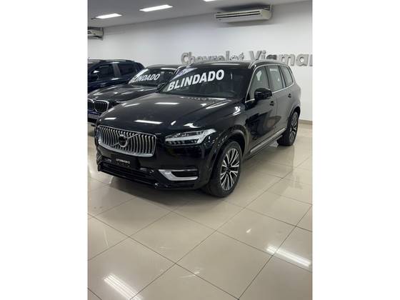 VOLVO XC90 2.0 T8 HYBRID MOMENTUM AWD GEARTRONIC VOLVO XC90 2.0 T8 HYBRID MOMENTUM AWD GEARTRONIC